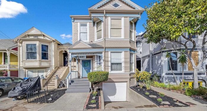 Trulia: Real Estate Listings, Homes For Sale, Housing Data